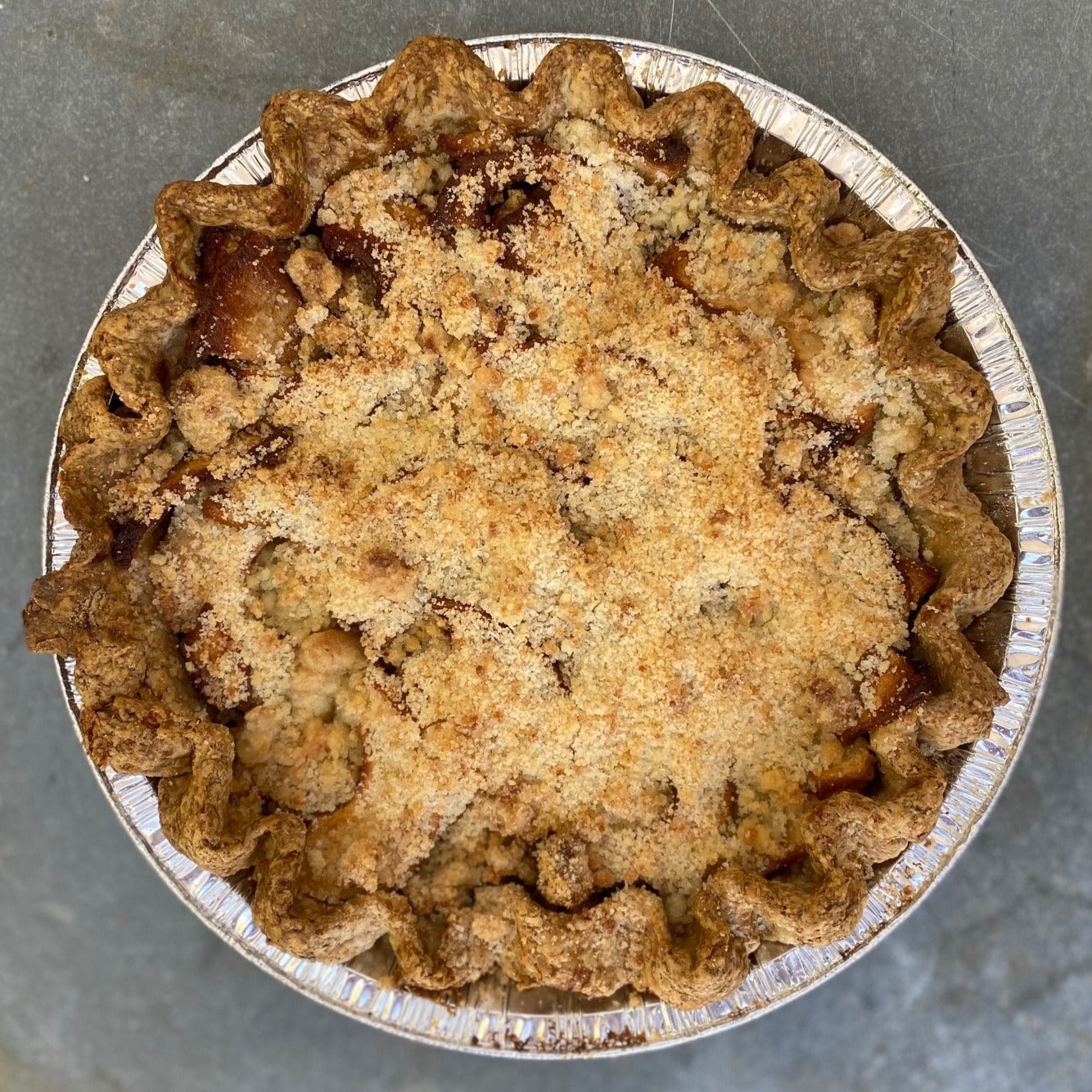 Amber Waves Apple Crumb Pie, 9 inch